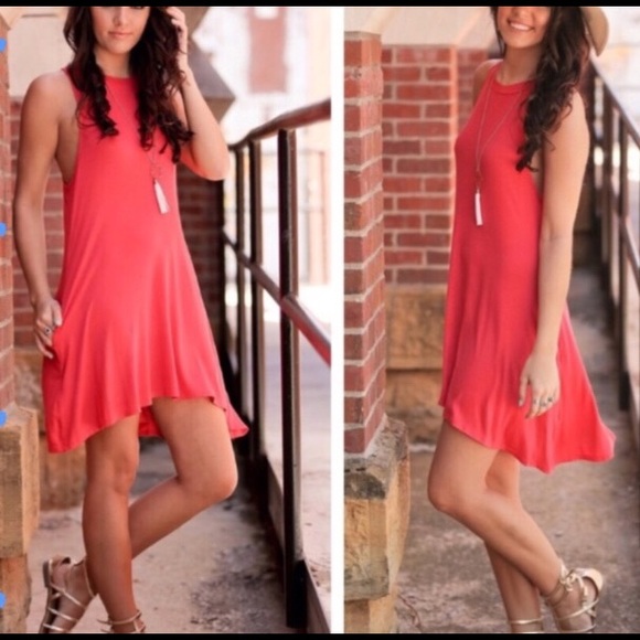 Infinity Raine Dresses & Skirts - Infinity Raine dress with POCKETS!!